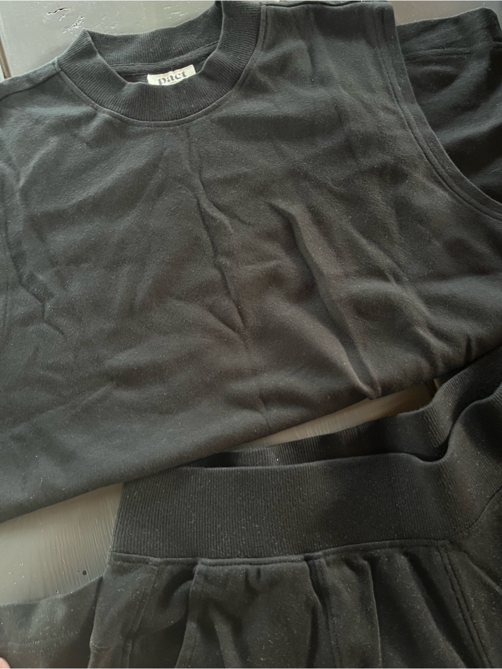 Pact airplane set - wide leg pants tank top open front cardigan sz large, black - Picture 4 of 4